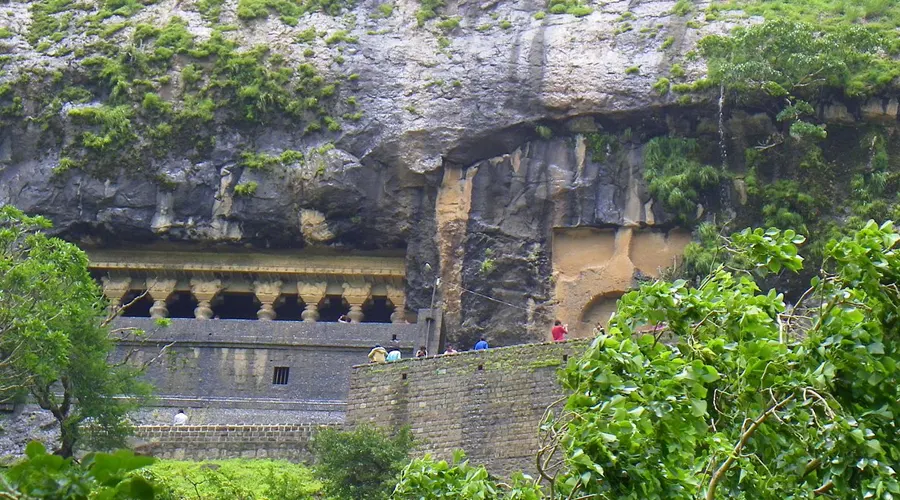 Lenyadri Caves